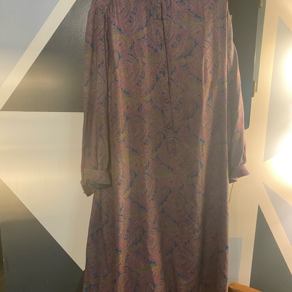 Elegant Paisley Print Dress